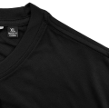 BST02-BLK-Barber-Tech-Tee-Longsleeve-DETAIL-4.png