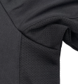 BST02-BLK-Barber-Tech-Tee-Longsleeve-DETAIL-7.png